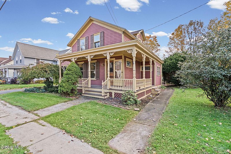 2nd image of 32 Elm Street