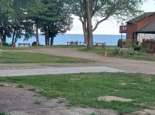 7365 Kilkare Rd, Lexington, MI 48450