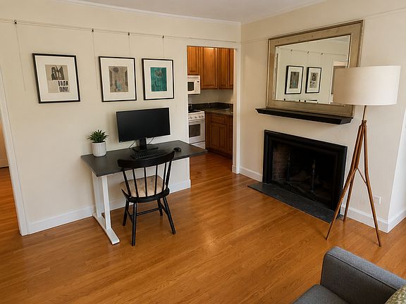 3rd image of 13 Joy St #7