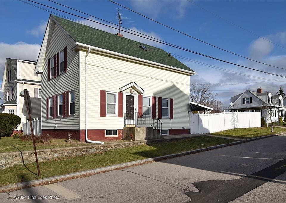 1st image of 50 Putnam St
