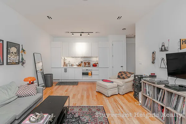 Rented by Stuyvesant Heights Realty Corp | media 4