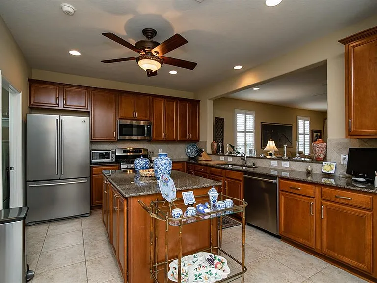 6201 Arcadia Park Ln — Photo 9