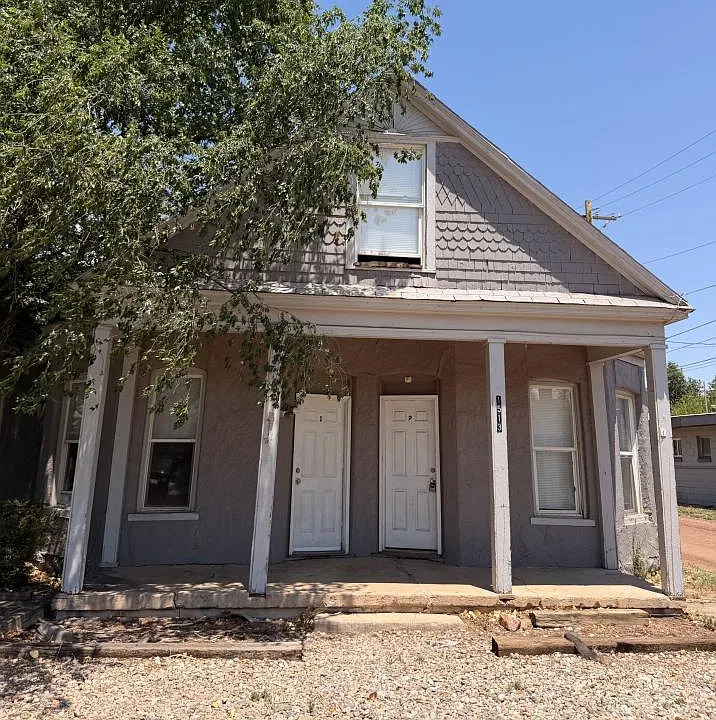 1513 Greenwood Ave #2