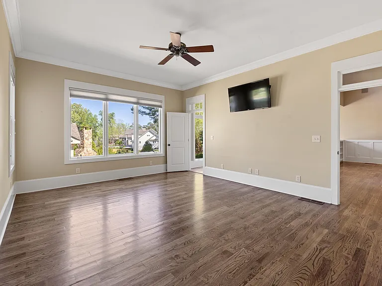 130 Iron Horse Dr — Photo 53