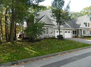 7 Shannon Ln, Saco, ME 04072