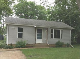 11407 273rd Ave, Trevor, WI 53179