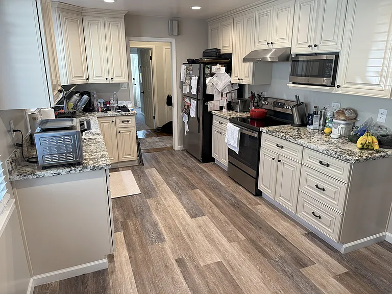 1216 Mayette Ave — Photo 11