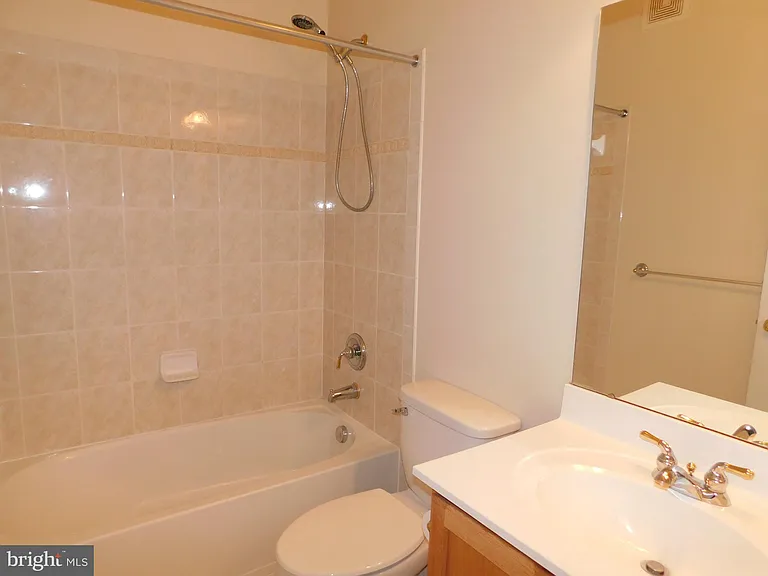 937 Hidden Marsh St — Photo 18