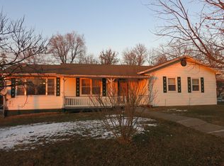 402 Vine St, Ridgeway, MO 64481