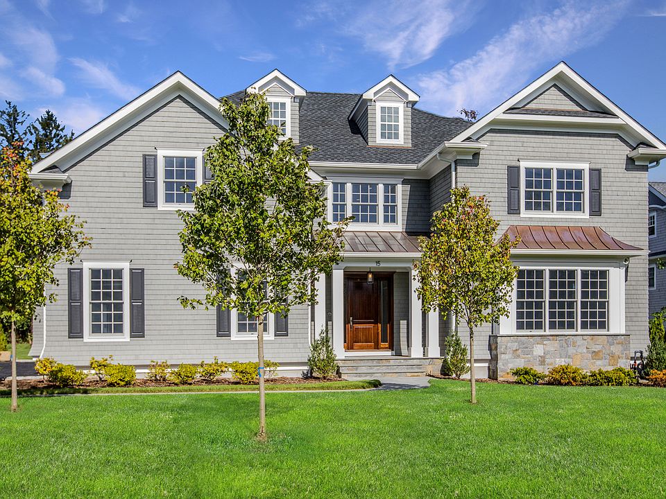1st image of 15 Gate House Ln