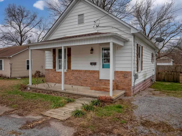 723 E Union St, Marion, IL 62959