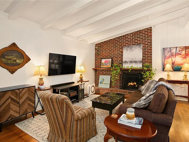 2700 Brook Park Way — Photo 29