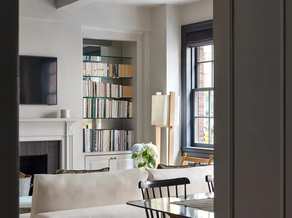 264 Lexington Avenue image 12 of 12