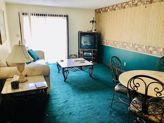 4th image of 375 Bluefish Dr APT 202