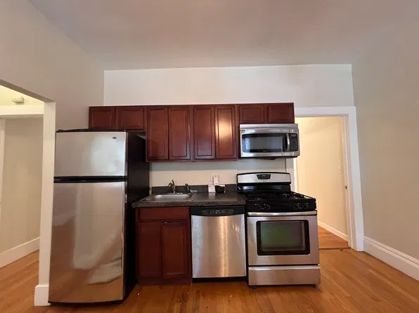 1211 Cambridge St #1, Cambridge, MA 02139