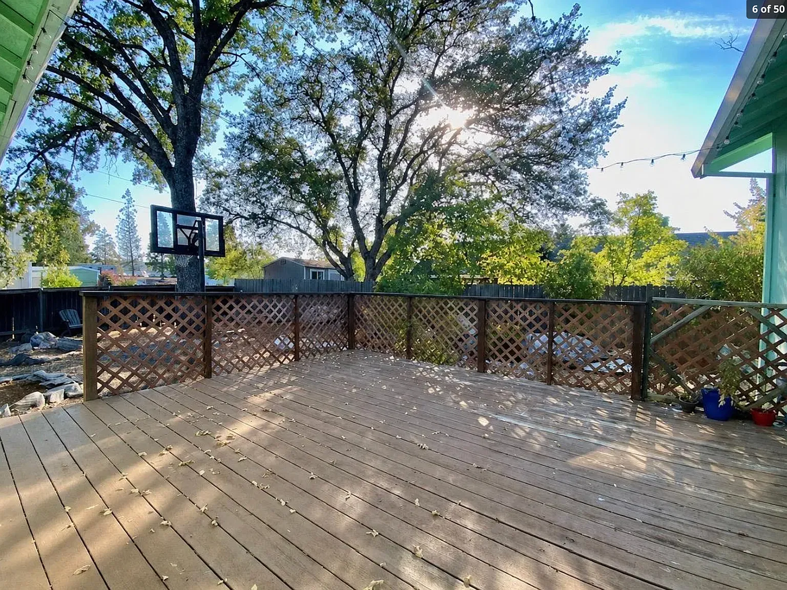 3 bed, 1356 sqft, $2,300 — Photo 2
