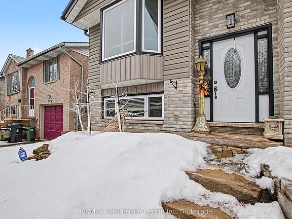 2nd image of 503 Whitelaw Rd