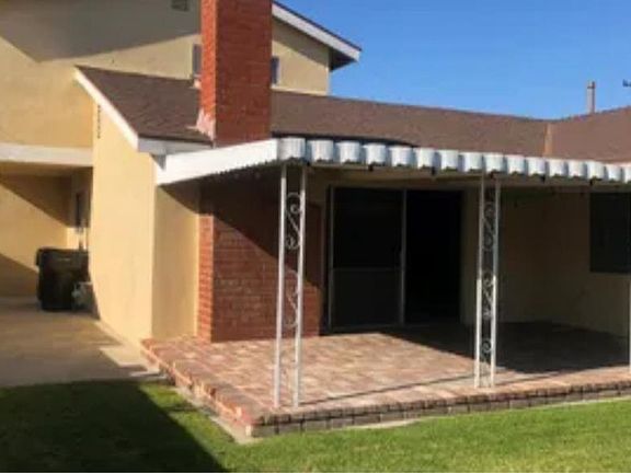 2nd image of 12752 Olive St