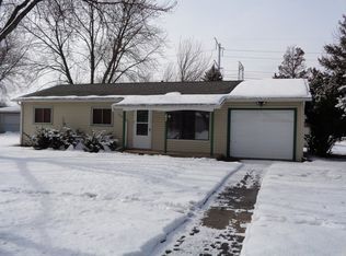 109 Springleaf Dr, Bolingbrook, IL 60440