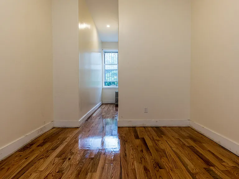 88 George St #1R — Photo 9