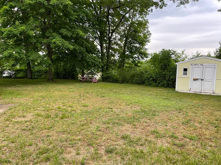 85 Pennywood Ln — Photo 13