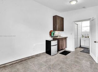 10800 NW 22nd Ct, Miami, FL 33167