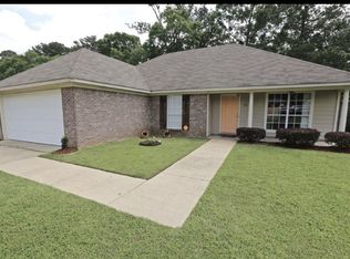 231 Gaddy Dr, Byram, MS 39272