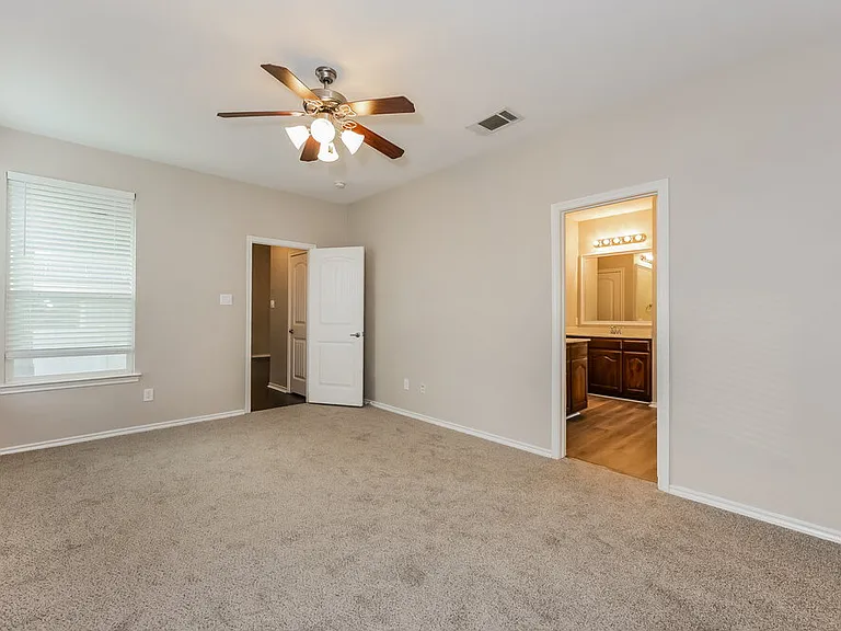 5020 Cassidy Ln — Photo 11