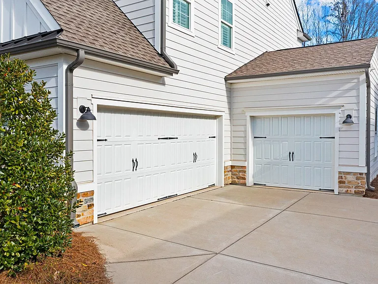 9541 Pacing Ln NW — Photo 4