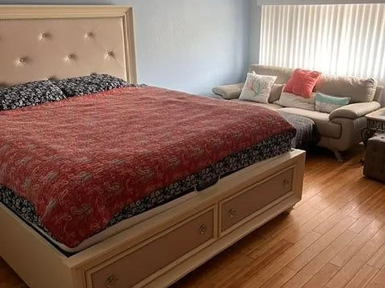8249 NW 9th St #Townhouse 5 — Photo 5