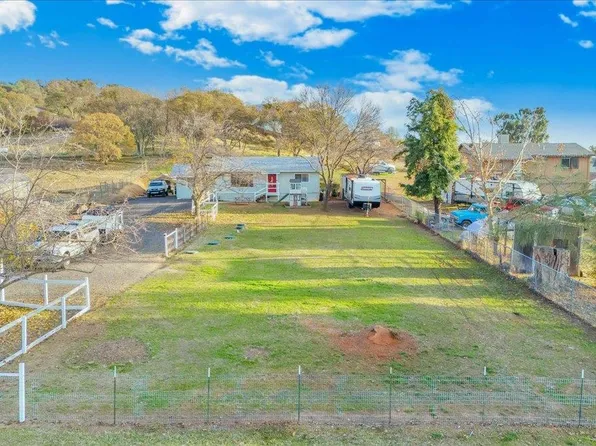 1975 Copper Cove Dr, Copperopolis, CA 95228