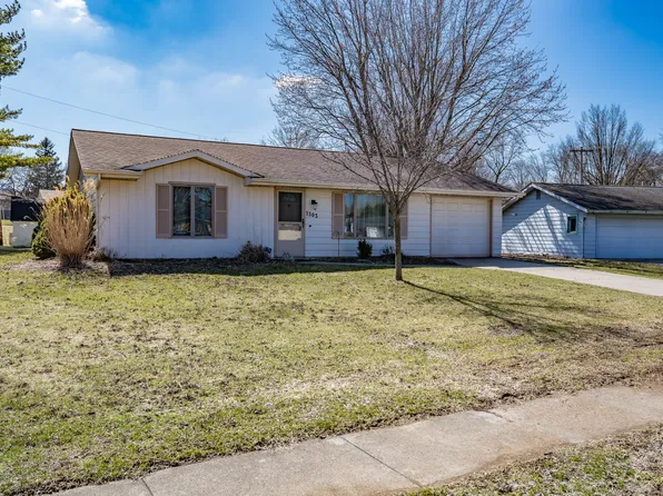 1303 Superior Dr, Auburn, IN 46706