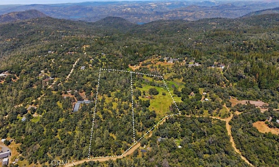 1st image of 421 Sandra Ln