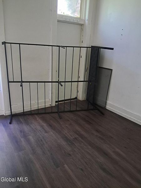4th image of 423 Clinton Avenue