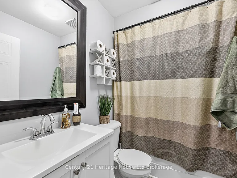 64 Hiawatha Rd #35 — Photo 9