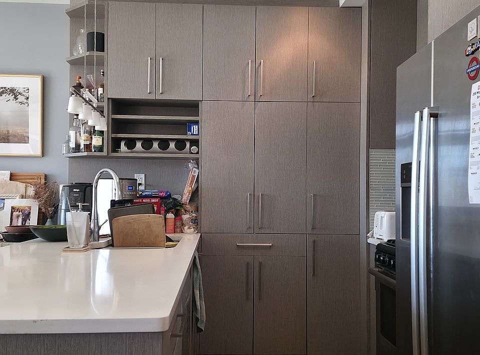 1st image of 191 Huron St #4E