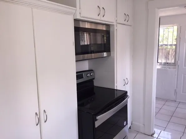 336 NW 46th St, Miami, FL 33127