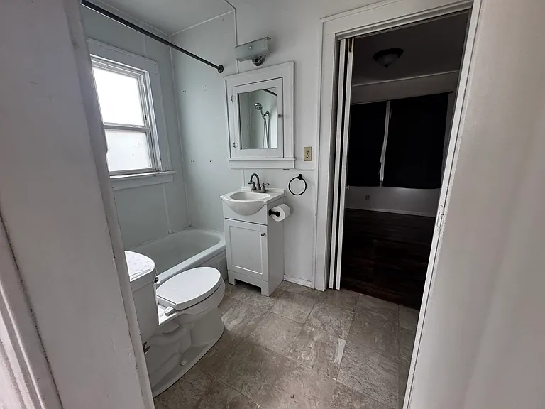 3609 S Polk St — Photo 2