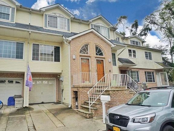 3rd image of 118 Pelican Cir