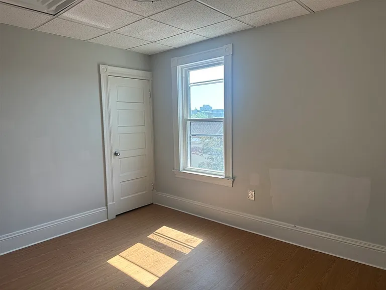 187 White St #3 — Photo 14