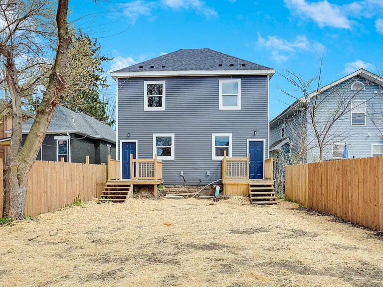 293 W Park Ave — Photo 23