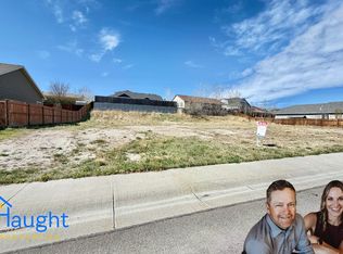 952 Eagle Dr, Douglas, WY 82633