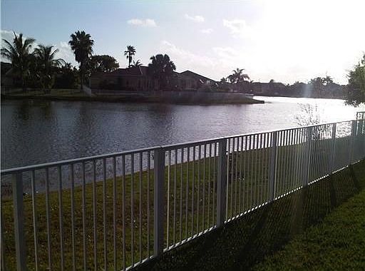 2nd image of 14886 SW 40th Ct