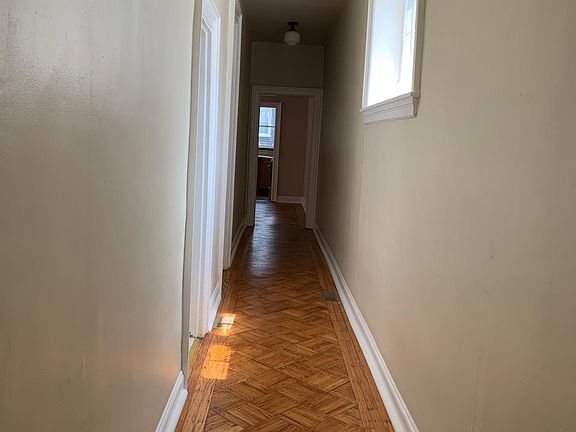 5th image of 229 S Farragut St #A