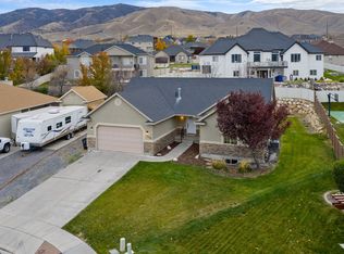 2199 S Morgan Rd, Saratoga Springs, UT 84045