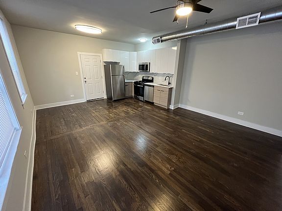 3rd image of 2338-2348 W Wilson Ave #5122865