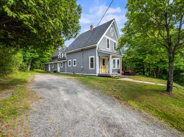 5 Pleasant Street, Rangeley, ME 04970