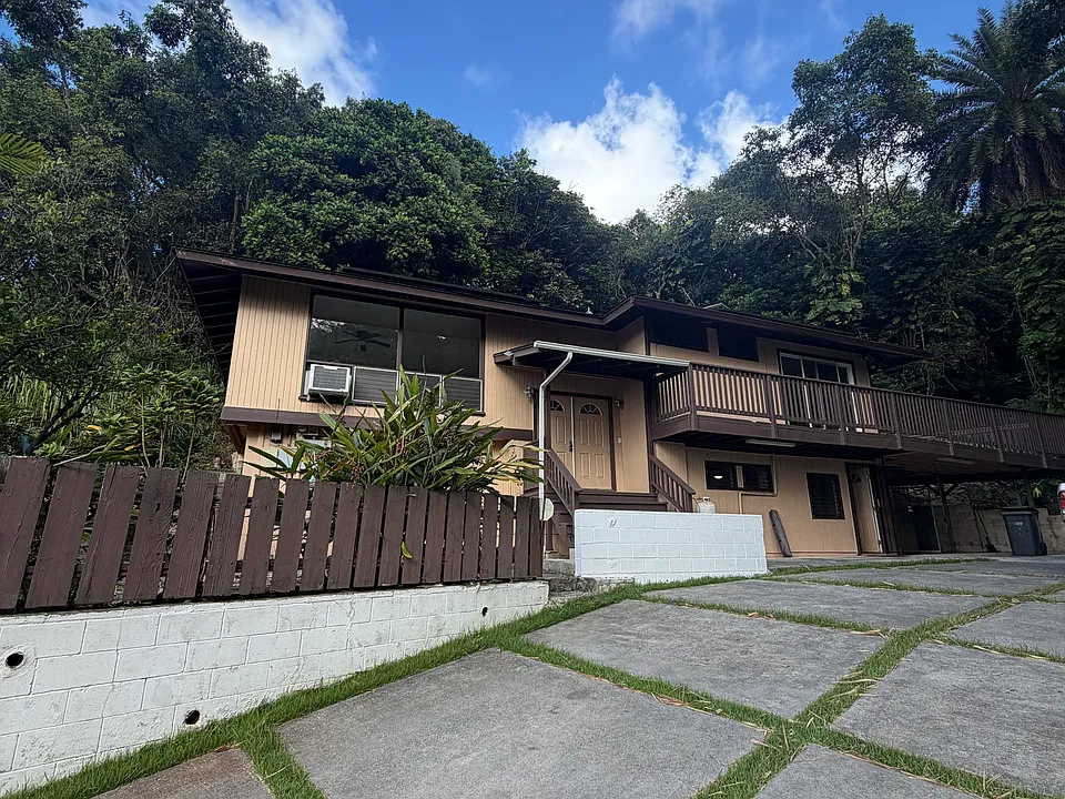 45-120 Moakaka Pl