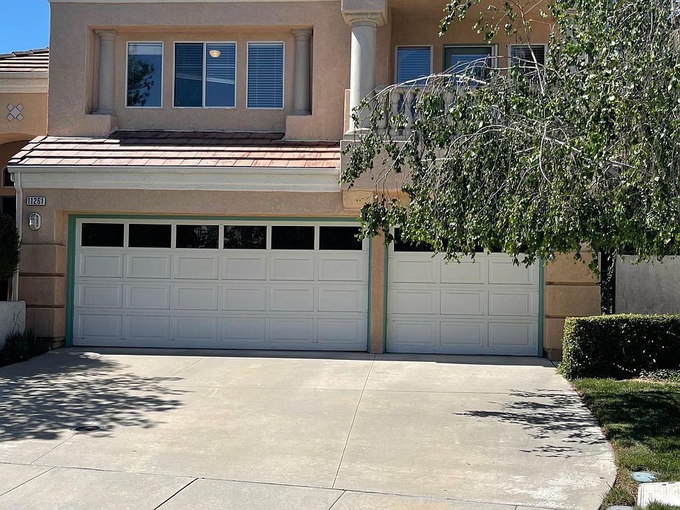 oversize three car garage