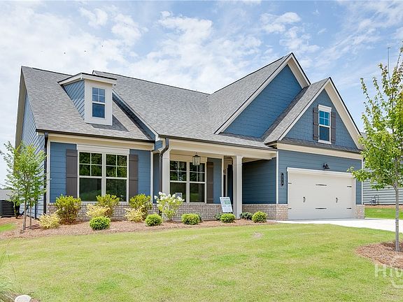 3rd image of 233 Oakdale Road